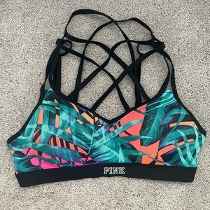 VS PINK Ultimate sports bra S EUC